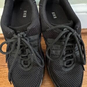 Bloch Women Boost Mesh Split Sole Dance Sneakers - size 8.5